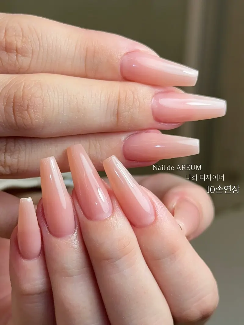 대구 네일드아름 10손 손톱연장 사례, 코핀(발레리나) 쉐입 롱 길이 누드 핑크 원톤